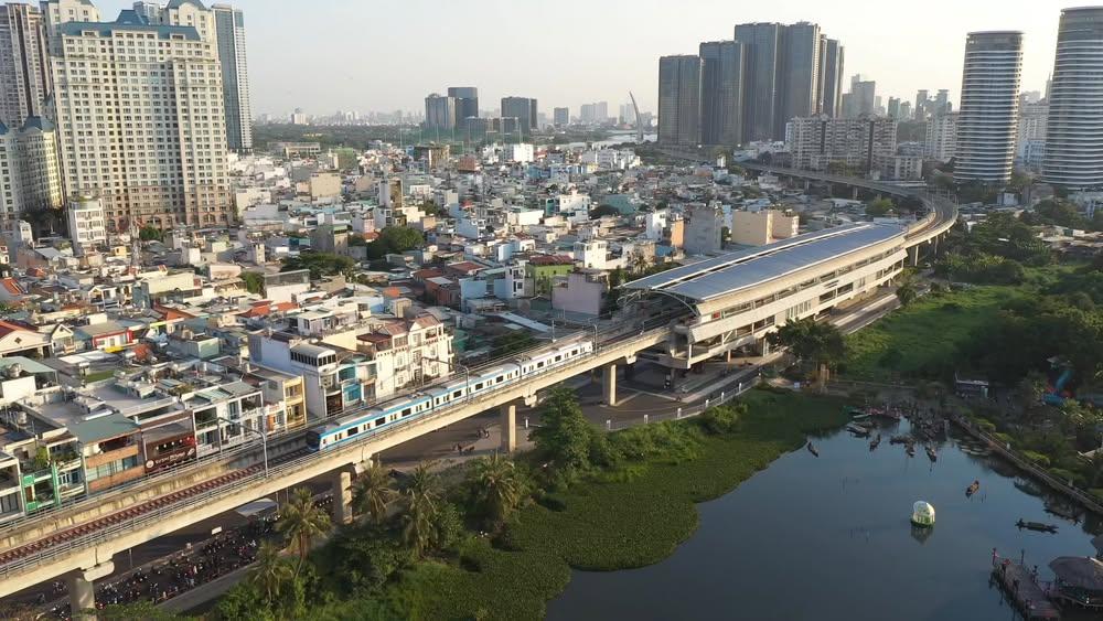Những món ăn vặt hấp dẫn và đặc sản địa phương tại khu ẩm thực Chợ Thành Hòa
