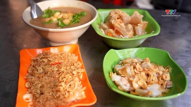 Khám phá các món ăn đường phố và ẩm thực đặc sắc trên Đường Nguyễn Duy Hiệu ở Đà Nẵng