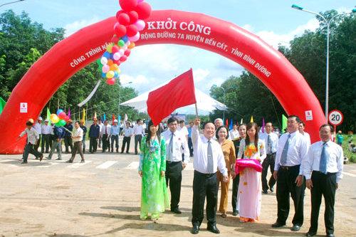 Cầu Thới An tại xã Thới Hòa, thị xã Bến Cát, tỉnh Bình Dương, là điểm giao thông quan trọng.