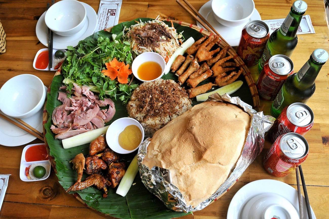 Không gian hoài cổ bên trong Góc Hà Nội quán 259 Tô Hiệu