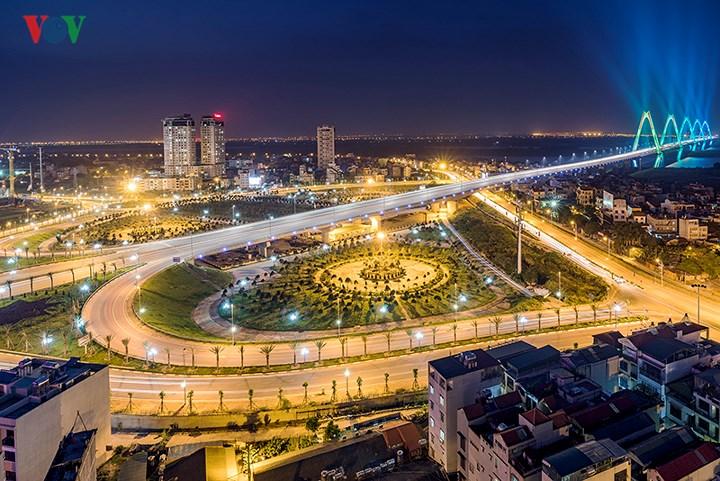 Toàn cảnh khu vực sầm uất quanh Ngã tư Nguyễn Xiển - Khuất Duy Tiến với nhiều tòa nhà cao tầng
