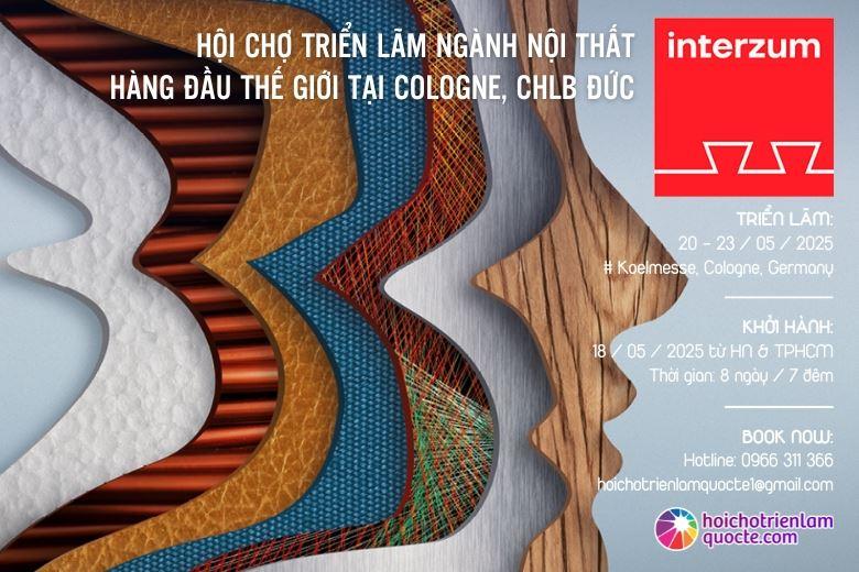 Kiến trúc nội thất với các chi tiết cổ kính bên trong Nhà Triển Lãm Hà Nội
