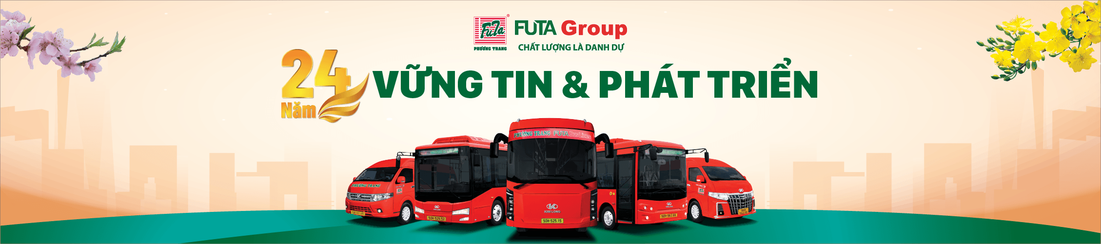 Ben trong khu vuc cho cua tram Phương Trang 798 Xa Lo Ha Noi